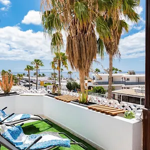 https://timanfaya-2-beds-apt-in-the-heart-of-puerto-del-carmen.puertodelcarmen-hotels.org